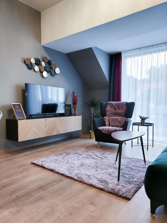 Linden Apartman 107 Glamour (Adults Only) Mosonmagyaróvár Екстериор снимка