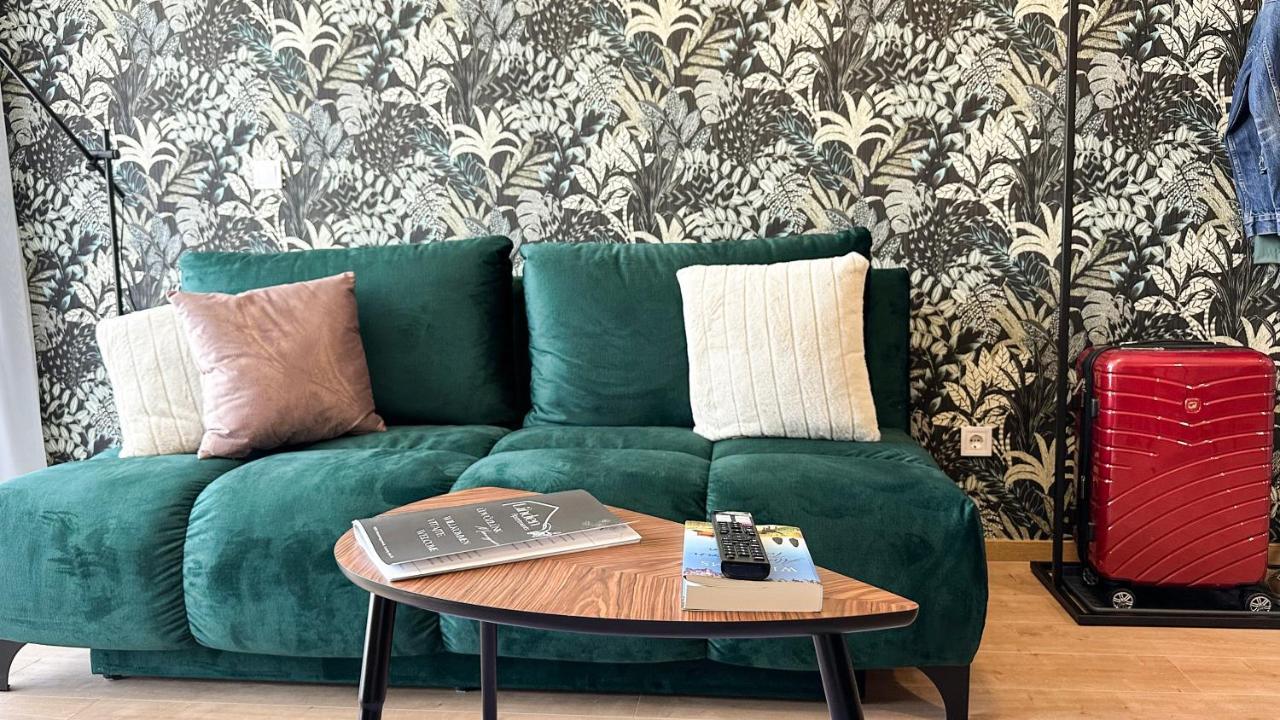 Linden Apartman 107 Glamour (Adults Only) Mosonmagyaróvár Екстериор снимка