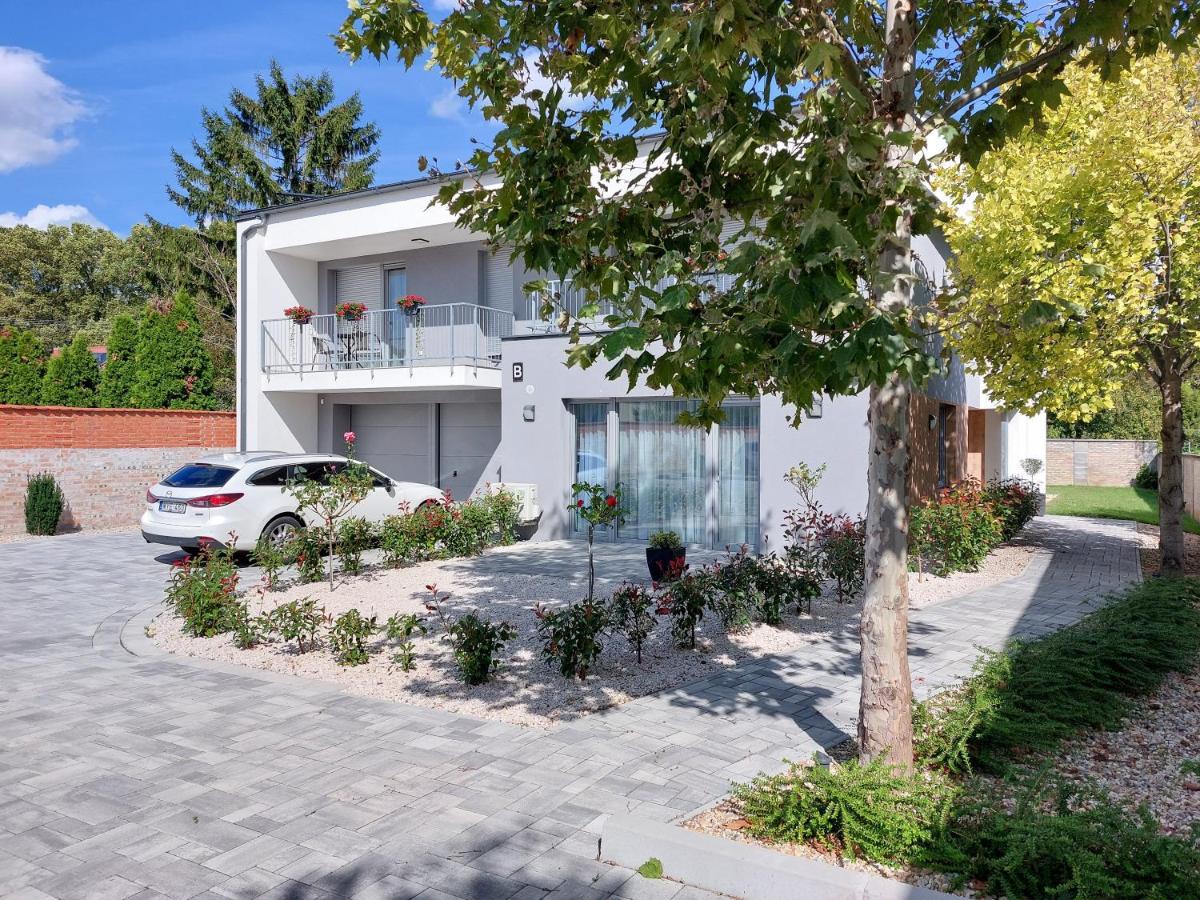 Linden Apartman 107 Glamour (Adults Only) Mosonmagyaróvár Екстериор снимка